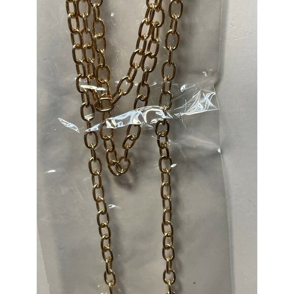 Mia Collection Gold chain tassel necklace with Gold stud earrings - Picture 3 of 6